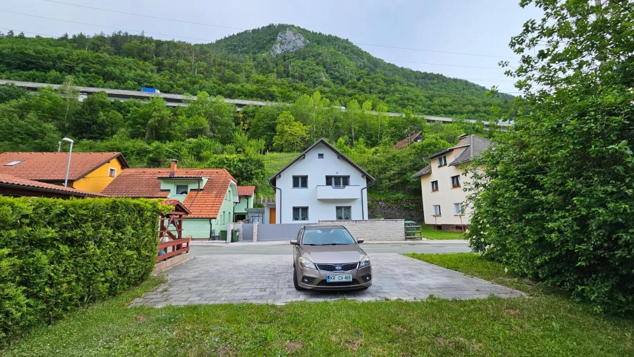 Apartma Sava-Stol Jesenice Exterior foto