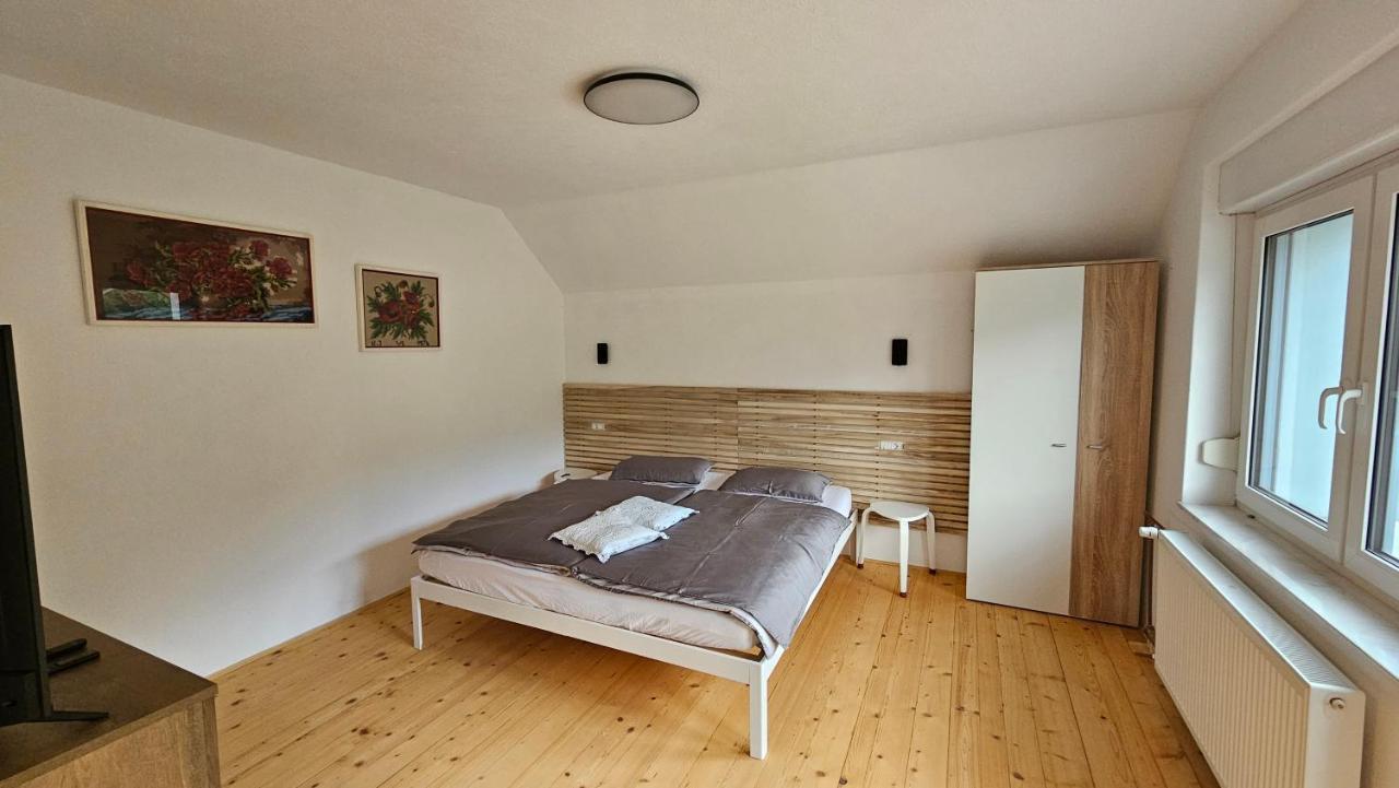Apartma Sava-Stol Jesenice Exterior foto