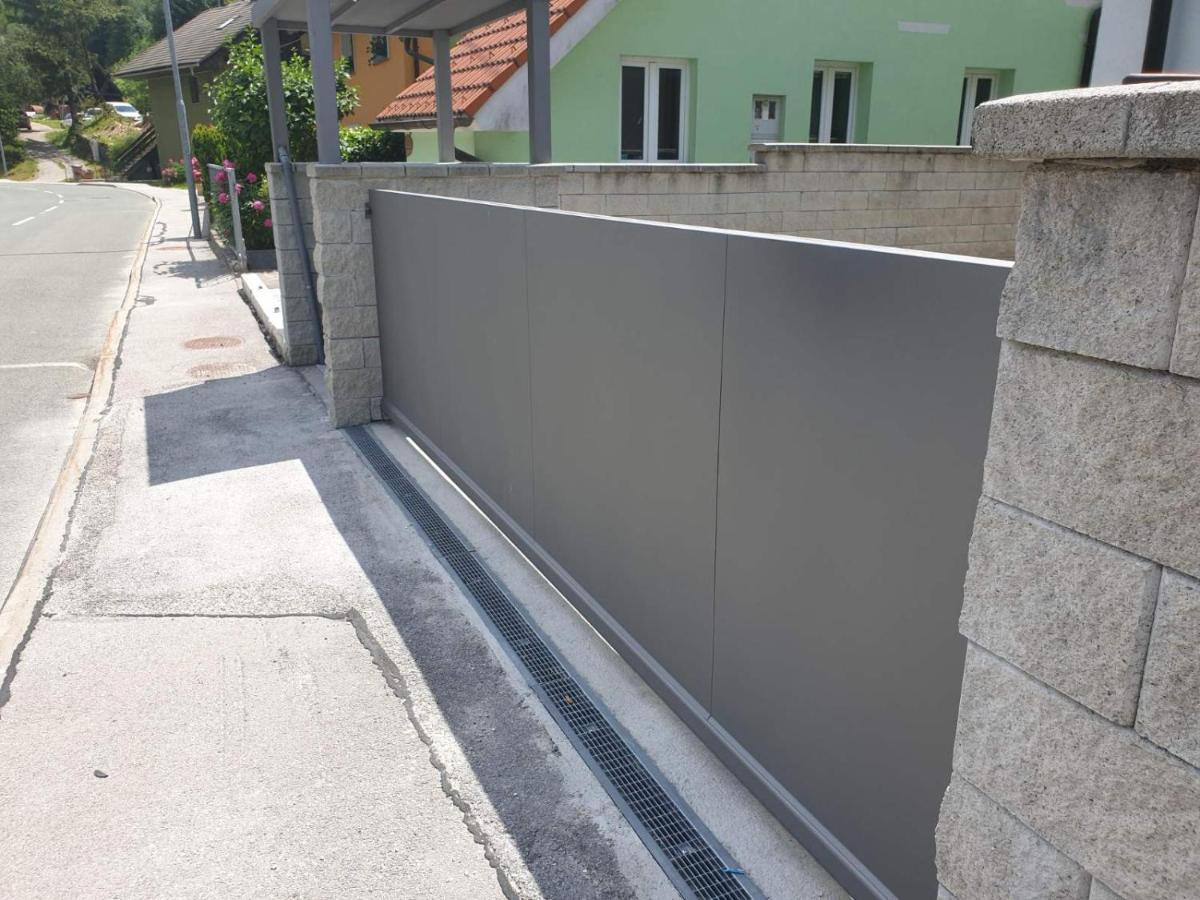 Apartma Sava-Stol Jesenice Exterior foto